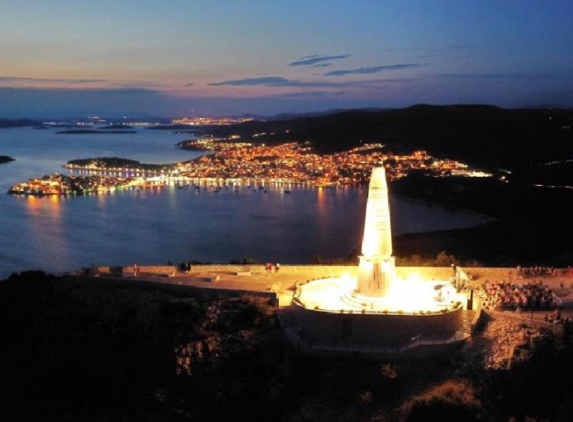 Eco-Friendly Estate I Apart otel Primošten Dış mekan fotoğraf