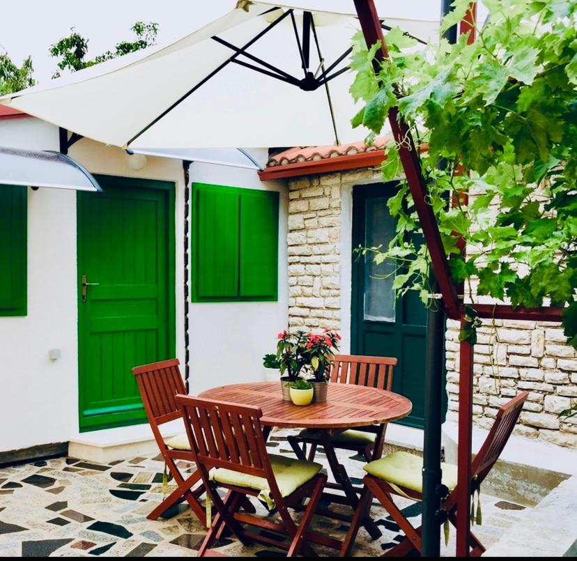 Eco-Friendly Estate I Apart otel Primošten Dış mekan fotoğraf