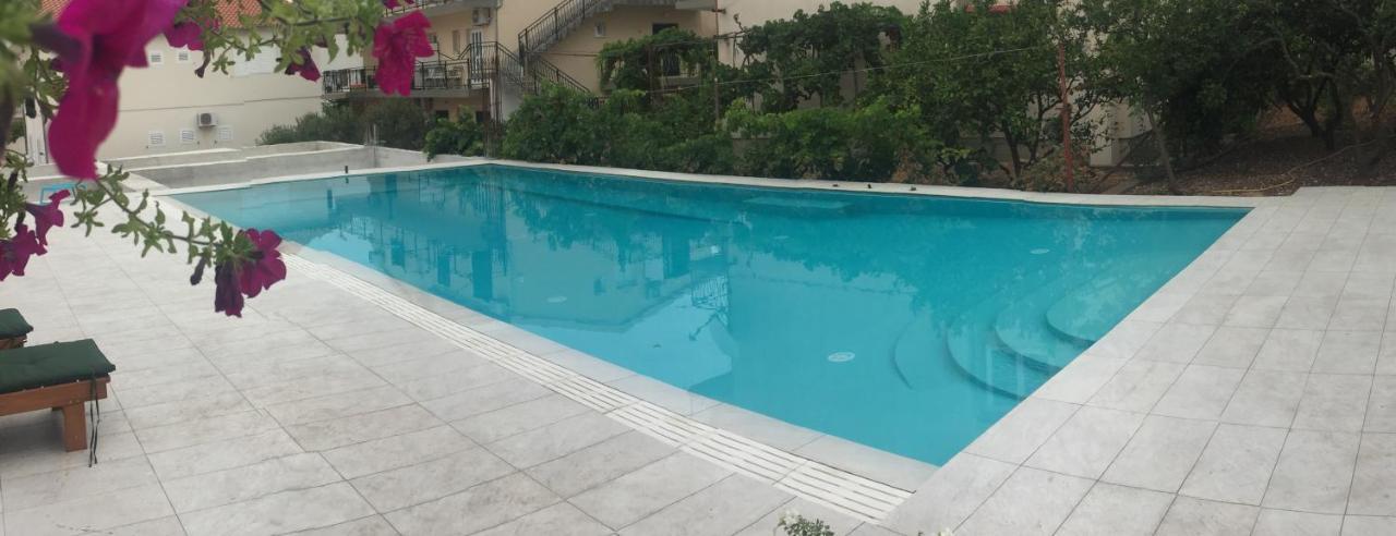 Eco-Friendly Estate I Apart otel Primošten Dış mekan fotoğraf